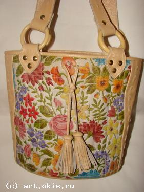 сумка из кожи с росписными цветами