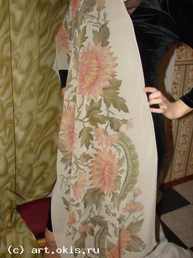 шарф с хризантемами